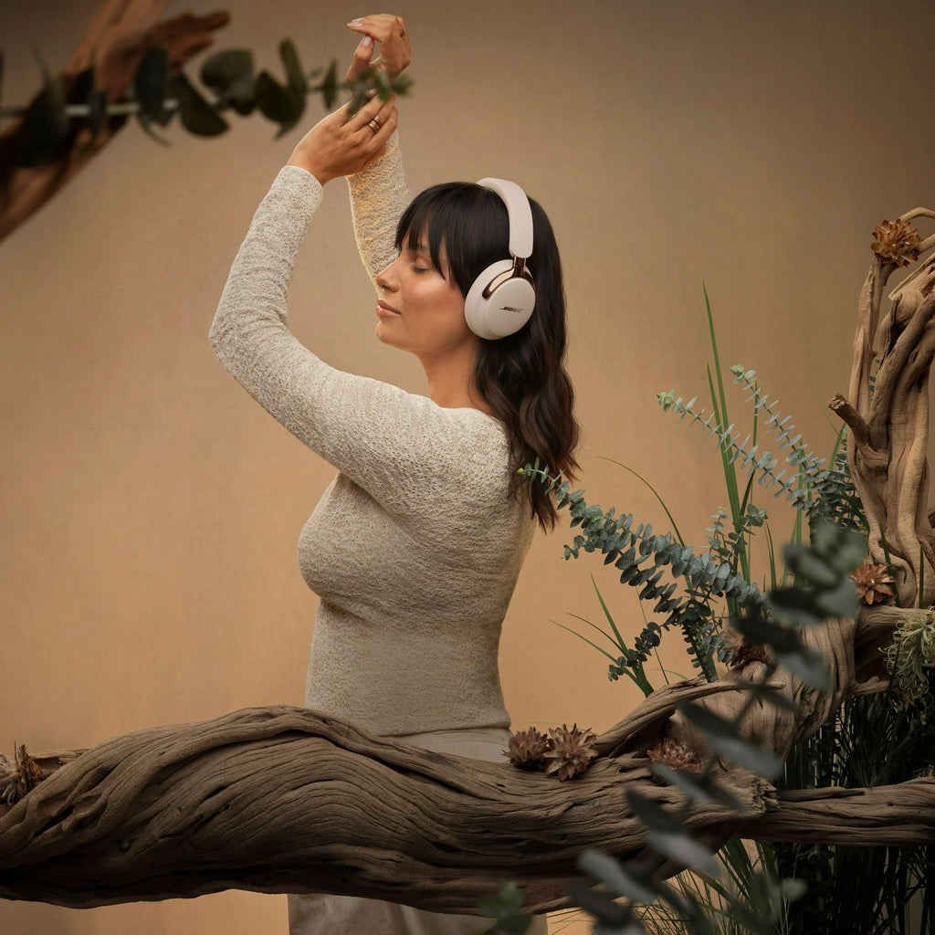 Bose QuietComfort Ultra Headphones II, Bluetooth Over Ear Noise Cancelling Headphones, White